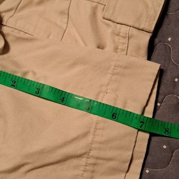 Eddie Bauer tan shorts dize 6 - Picture 6 of 6